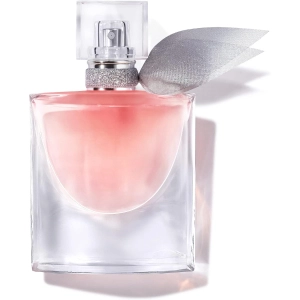 prefume-lancome-la-vie-est-belle-mujer