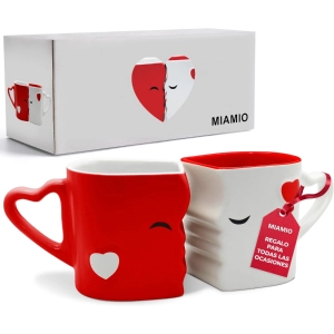 set-de-tazas-de-cafe-de-besos-para-san-valentin