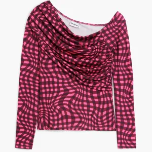 camiseta-asimetrica-cuiadros-psicodelicos-desigual-para-regalar-a-mama