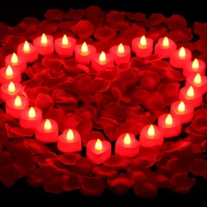 juego-de-petalos-de-rosa-con-24-velas-de-corazon-para-el-14-de-febrero